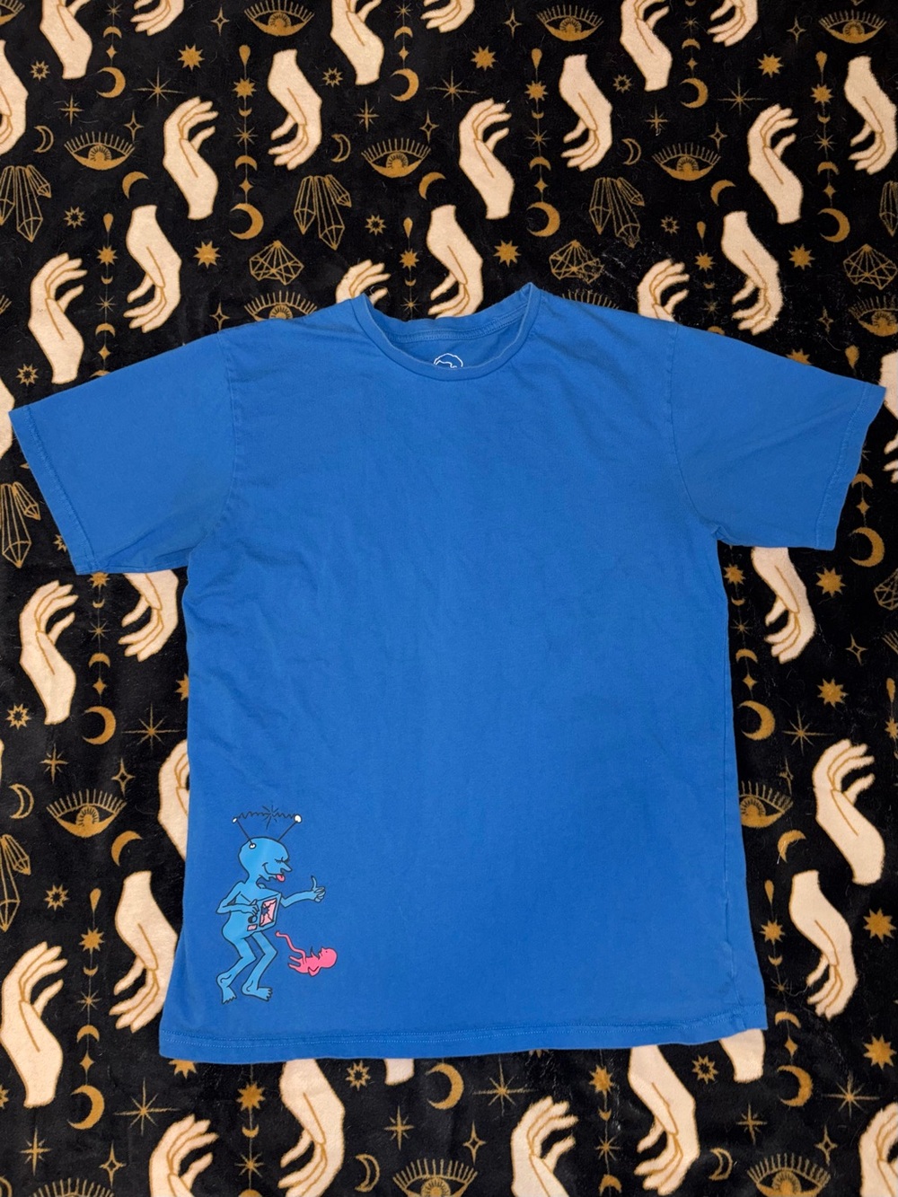 Men’s Polar Ron Chatman Blue Graphic Tee - Playful Alien Design